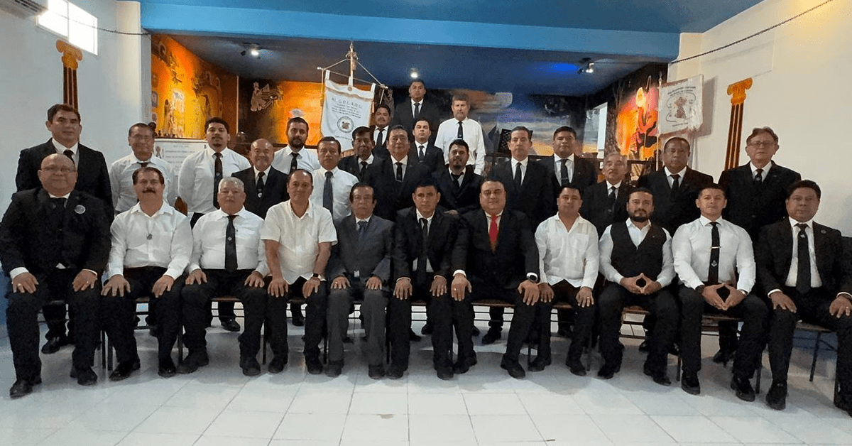 XLI Aniversario de la R.L.S. Interrogación Cósmica 26 No. 7